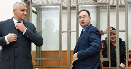 Адвокаты Надежды Савченко Марк Фейгин (слева) и Николай Полозов. Фото: Anton Naumlyuk (RFE/RL)