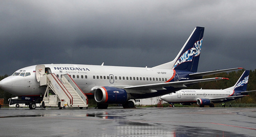 Самолёт компании "Нордавиа". http://flashnord.com/news/nordavia-mozhet-zapustit-reys-iz-murmanska-v-simferopol
