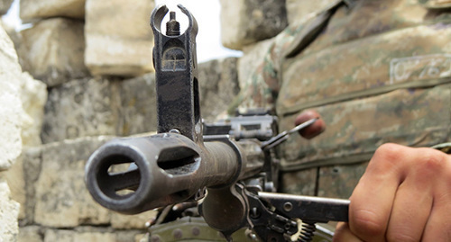 Оружие на линии соприкосновения в Нагорном Карабахе. Фото Алвард Григорян для "Кавказского узла"