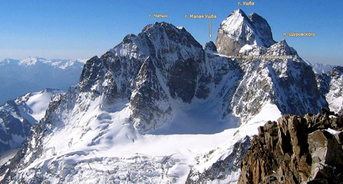 Гора Ушба. Фото: http://wiki.risk.ru/index.php/%D0%A4%D0%B0%D0%B9%D0%BB:%D0%A3%D1%88%D0%B1%D0%B0.jpg
