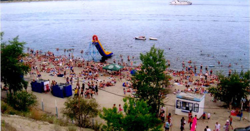 Пляж в Волгограде. Фото http://si34.ru/top-list-luchshix-plyazhej-volgograda/