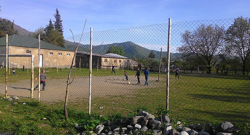 Дети играют в селе Биркиани. Панкиси. Фото Эдиты Бадасян для "Кавказского узла"