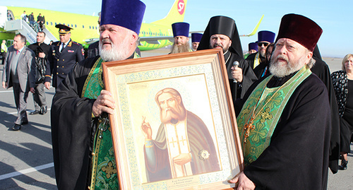 Икона с мощами святого серафима Саровского прибыла во Владикавказ. Фото Эммы Марзоевой для "Кавказского узла"