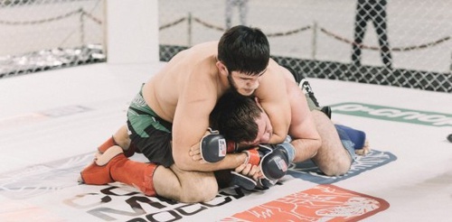 Поединок MMA. Фото http://unionmma.ru/