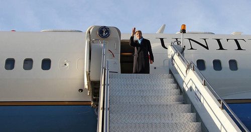 Джон Керри прибыл в Грузию . Фото © FB / МИД Грузии
 https://sputnik-georgia.ru/politics/20170112/234513191/Dzhon-Kerri-pribyl-v-Gruziju.html