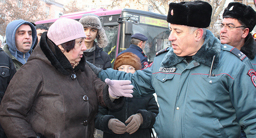 Участники акции в поддержку Артура Саргсяна. Фото Тиграна Петросяна для "Кавказского узла"