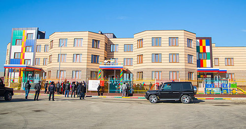 Здание детского сада. Ингушетия. Фото http://www.ingushetia.ru