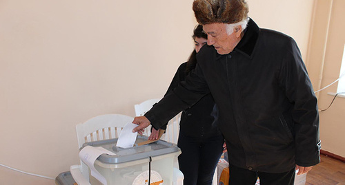 На участке для голосования 1/8  в Степанакерте. 20 февраля 2017 год. Фото Алвард григорян для "Кавказского узла"