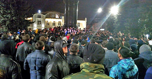 Митинг против инициативы переименования Ингушетии в Аланию. Владикавказ, 5 марта 2017 года. Фото Алана Цхурбаева для "Кавказского узла"

