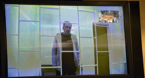 Изображение Николая Нестеренко на мониторе в зале суда. Фото: Никита Серебрянников http://yugtimes.com/resonance/20936/