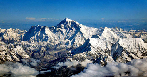 Эверест. Фото: Mount Everest https://ru.wikipedia.org