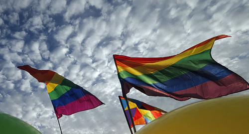 Флаги ЛГБТ-сообщества . Фото https://www.svoboda.org/a/28496059.html