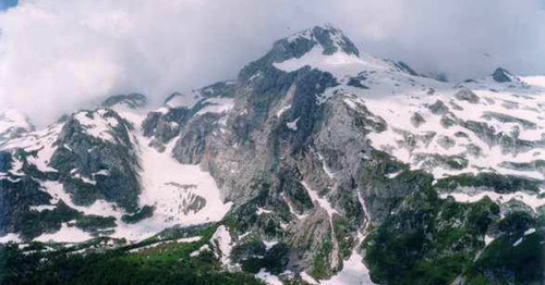 Гора Фишт. Фото: Fireflu http://wikimapia.org