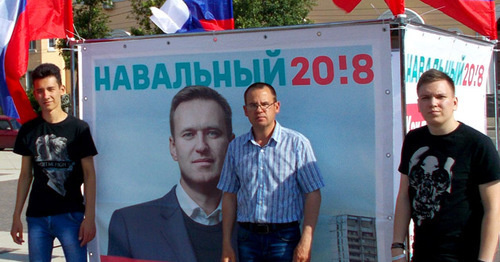 Пикет сторонников Навального. Астрахань, 17 июня 2017 г. Фото Елены Гребенюк для "Кавказского узла"