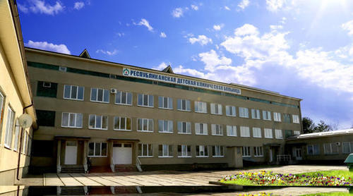 Здание РДКБ в Нальчике. Фото http://kavtoday.ru/tour/30030