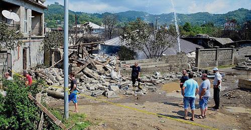 Разрушенный в результате взрыва на газозаправочной станции жилой дом. Фото © Sputnik / Seyran Baroyan

