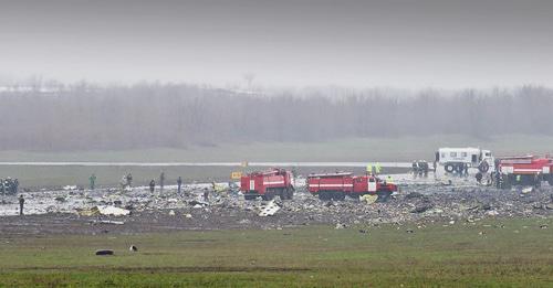 На месте катастрофы Boeing 737 в Ростове-на-Дону. Фото: Erik Romanenko https://ru.wikipedia.org