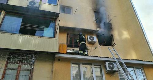Пожар в общежитии Сочи. 14 ноября 2017 г. © Фото : ГУ МЧС по Краснодарскому краю