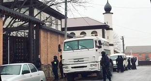 Силовики провели обыск в доме ингушского имама Чумакова