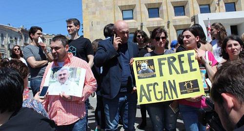 Акция с требованием освобождения Афгана Мухтарлы в Тбилиси, 31 мая 2017 года. Фото Инны Кукуджановой для "Кавказского узла".