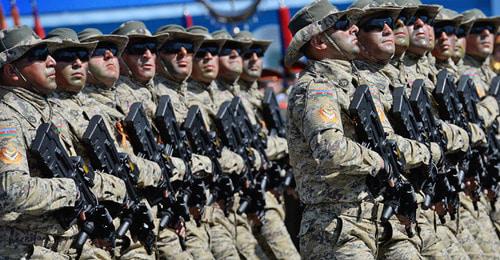 Азербайджанские солдаты. Фото: REUTERS/Host Photo Agency/RIA Novosti