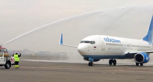 Самолет авиакомпании  "Победа".  Фото Rostkol https://ru.wikipedia.org/wiki/Победа_(авиакомпания)