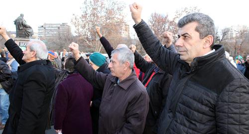 Участники митинга в Ереване 20.02.2018 Фото Тиграна Петросяна для "Кавказского узла".