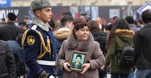 Акция памяти жертв Ходжалинской трагедии в Баку. 26 февраля 2018 г. Фото Азиза Каримова для "Кавказского узла"