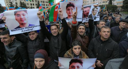Участники митинга против президентских выборов в Азербайджане. Баку, 10 марта 2018 года. Фото Азиза Каримова