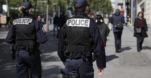 Сотрудники полиции. Франция. Фото: REUTERS/Benoit Tessier