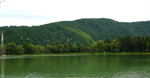 Курортное озеро в Нальчике. Фото: Aslan595 https://ru.wikipedia.org