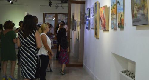 Выставка художников из Австралии в Шцши (Нагорный Карабах). Фото Алвард Григорян для "Кавказского узла".
