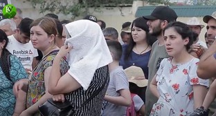 Более 400 азербайджанцев ожидают отправки на родину в лагерях близ Куллара