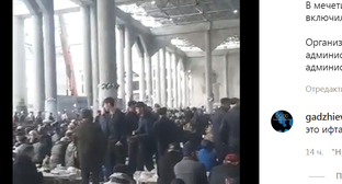 Пользователи Instagram* поспорили о видео с лезгинкой в дагестанской мечети