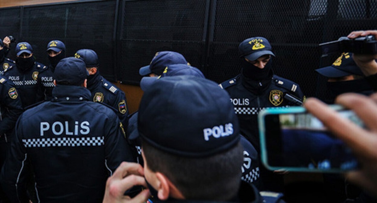 Полицейские в Баку, фото Азиза Каримова для "Кавказского узла"