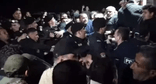 Столкновение участников акции протеста в селе Киранц с сотрудниками полиции. 2 мая 2024 г. Фото: 7or.am https://www.7or.am/ru/news/view/269146/