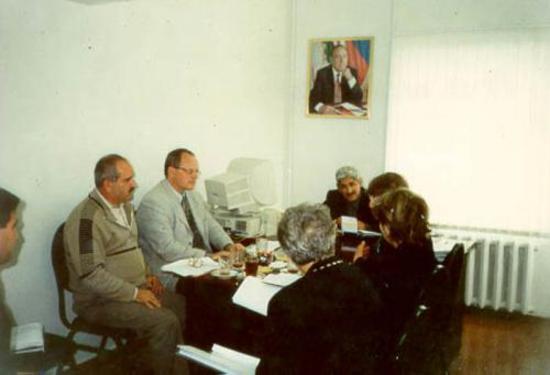 C МРГ в Баку. Работа с госкомиссией Аз-на. 2002г.