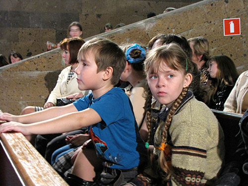 В кинозале Детской областной библиотеки имени Величкиной, 29 марта 2010 года. Фото "Кавказского Узла"