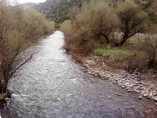 Река Арпа (приток Аракса). Армения.