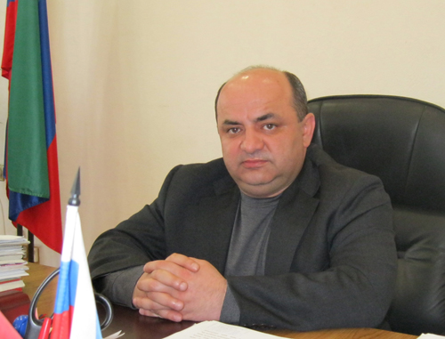 Глава администрации г. Хасавюрт Арслан Арсланов. 6 апреля 2011 г. Фото "Кавказского узла"
