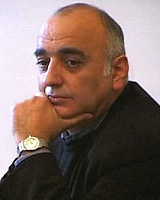 Вано Сирадегян (фото с сайта armenianhouse.org)
