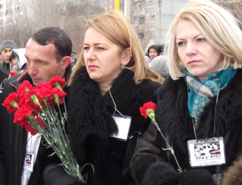 Делегация из Кабардино-Балкарии на митинге. Элиста, Калмыкия, 18 ноября 2011 года. Фото Данары Чурюмовой для "Кавказского узла"