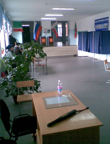 Чечня, г. Грозный, 4 декабря 2011 г. Вид одного из избирательных участков города между 13.00 и 14.00. Фото предоставлено общественным наблюдателем