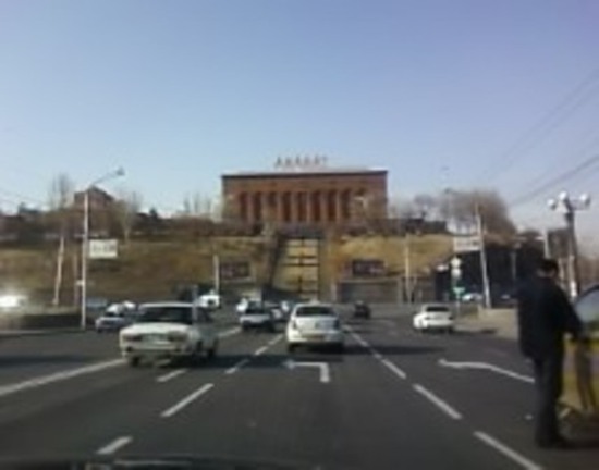 Коньячный завод "Арарат" в Ереване.