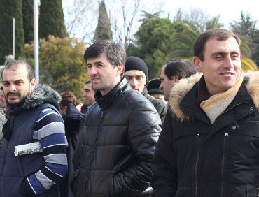 Участники народного схода в Сухуме, Абхазия, 3 февраля 2012 г. Фото Анжелы Кучуберия для "Кавказского узла"
