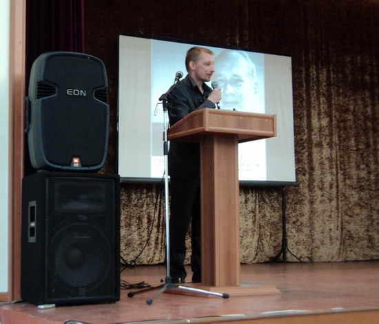 Виктор Коноплёв делится впечатлениями о поэзии Кима Бакши и вообще о днях русского слова в Карабахе.