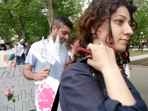 Участники шествия "Культурное многообразие". Ереван, 21 мая 2012 г. Фото Армине Мартиросян для "Кавказского узла"