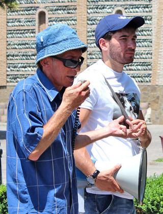 Эдуард Агнаев (слева). Северная Осетия, Владикавказ, 12 июня 2012 г. Фото Эммы Марзоевой для "Кавказского узла"