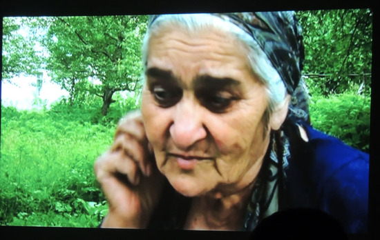 Кадр из фильма. Бабушка Лёли.
