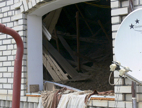 Один из домов, взорванных в Буйнакске 6 мая. 8 мая 2013 г. Фото "Кавказского узла"